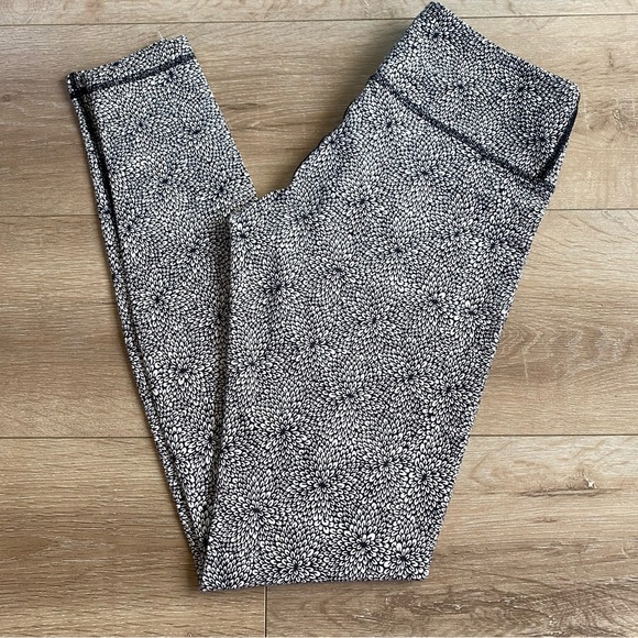 Lululemon Wunder Under Pant Plush Petal Deep Coal Ghost size 6 - Picture 1 of 12